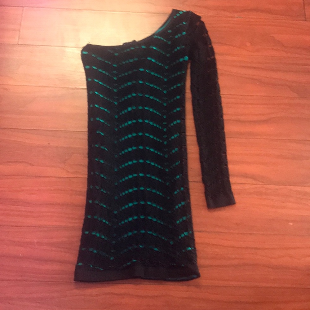 Bebe dress